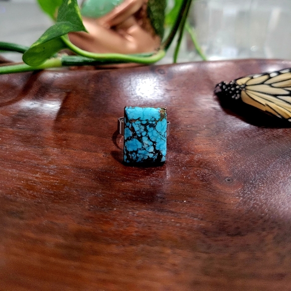 RARE Tibetan Turquoise Ring (adjustable) - Picture 2 of 3